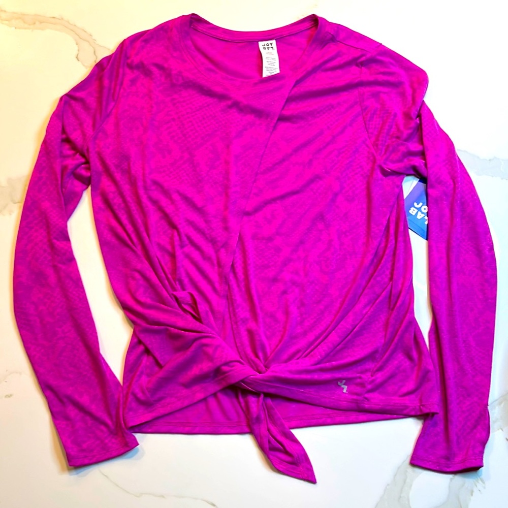 Cute hot pink work out shirt